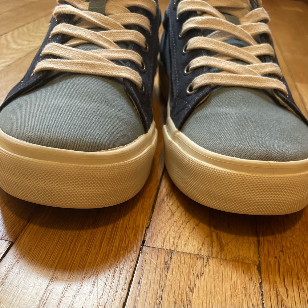 Taos Footwear Blue and Cream Sneakers - Picture 4 of 13